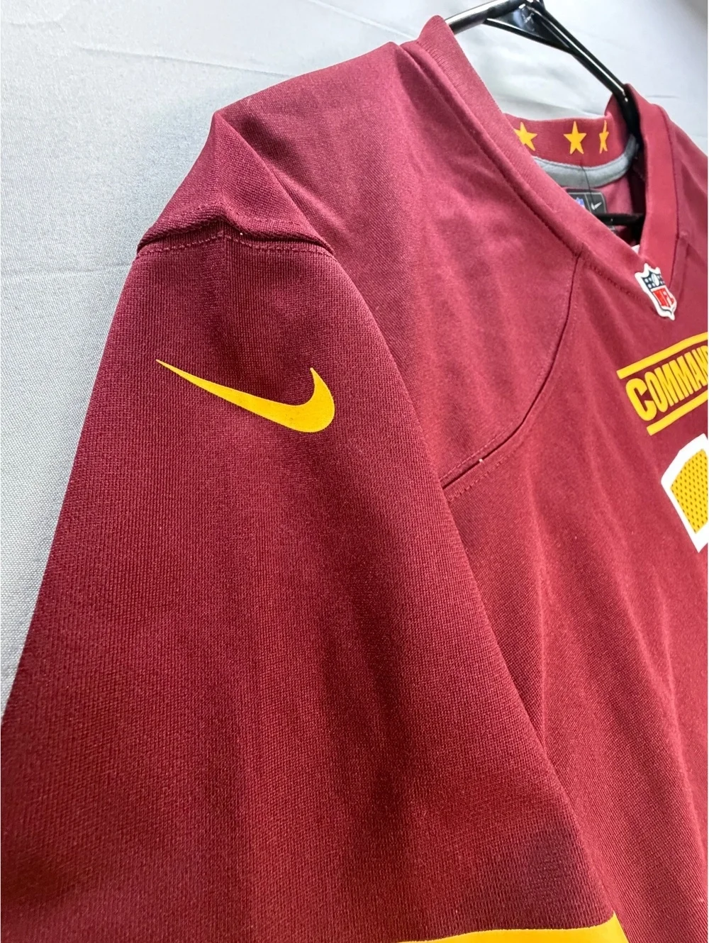 Nike Terry McLaurin #17 Washington Commanders Jersey YXL